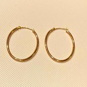 14 kt rose gold oval hoops